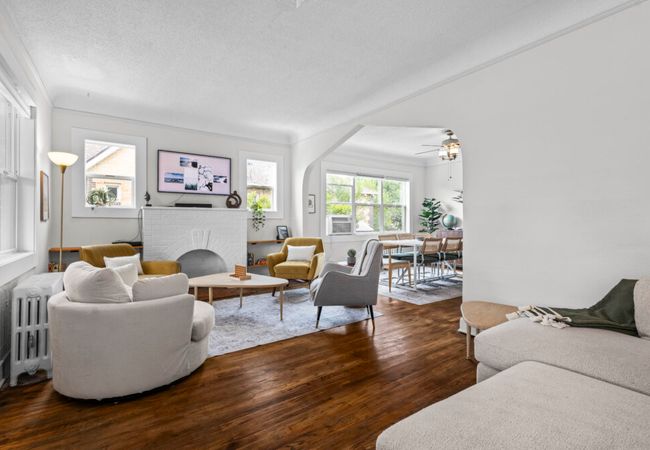 5280 oasis – hot tub + walk to sloan’s lake