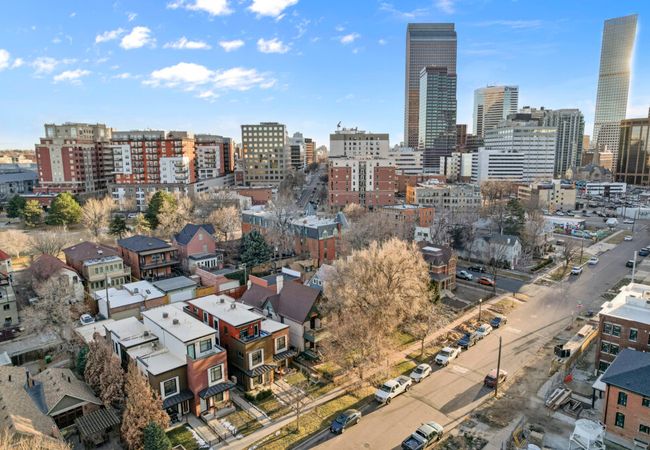 Skyline rooftop retreat | 2br, workspace & bbq