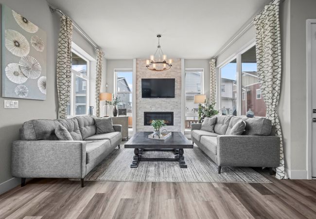 Rooftop sunset escape  | bbq & billiards |sleeps 8