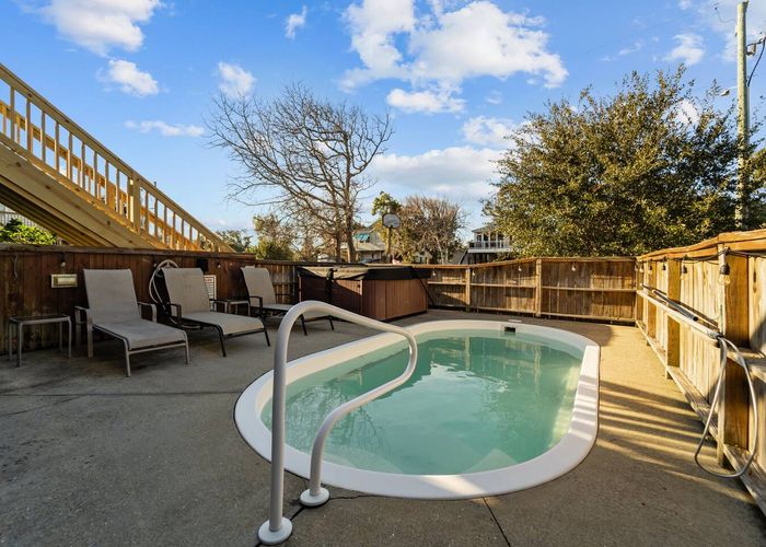 7z2djumdf2pyjfduved1vebe9c6uxrkj0da9v5qd