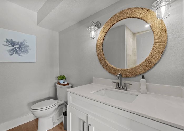 KdXuN9KUAA7X3G1jnWrk0e1HEvfAX2uydFXnHVdf