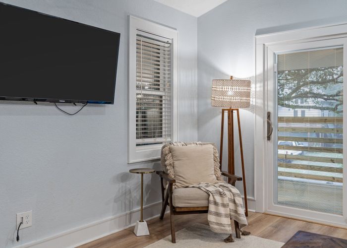 1pq7mfyaemocw5foybbiw48jgaofnce3vdfycv64