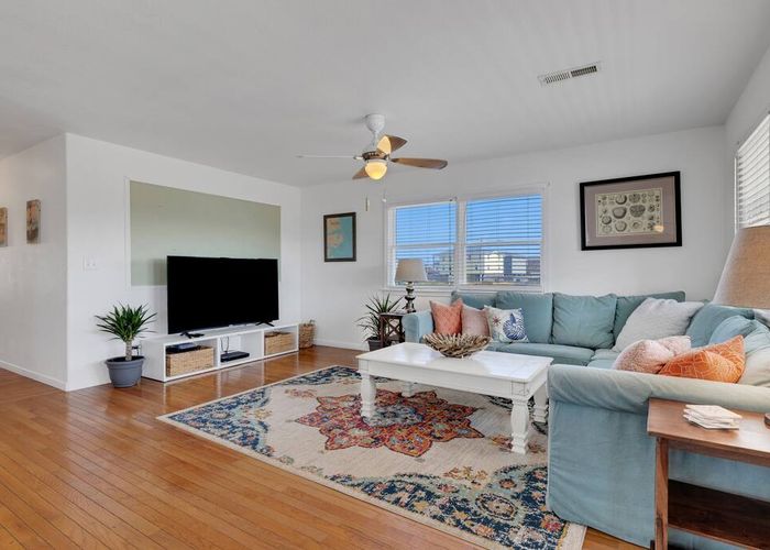 1YcRQ8JEH0pfq6qcdnhDEigPvvPLuSQeGtlUlzin