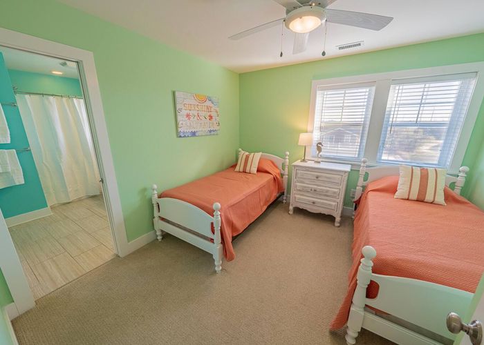 0KQ2ssuEsofIIE67ZsJ1zlmBAfG1Zpy8IrFBaYVU