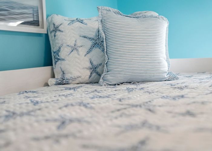 Kpv9rnulemeade3xqi80v9moi5gyhhlt7i5onx1u