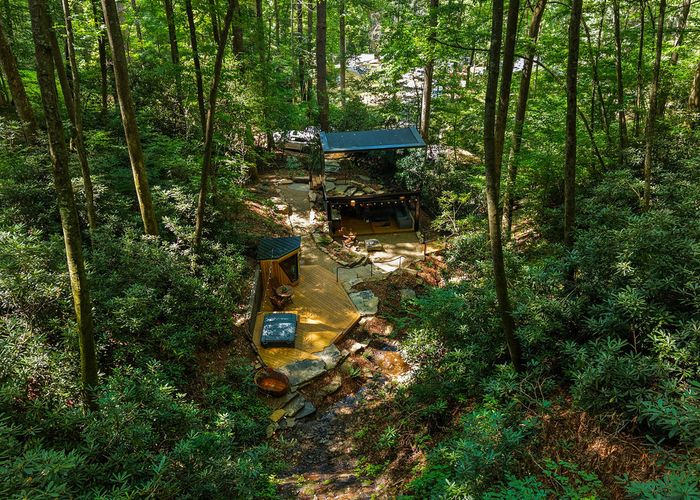 F4d218b7 159d 436c 8854 4cdc34c25d1e homerunner