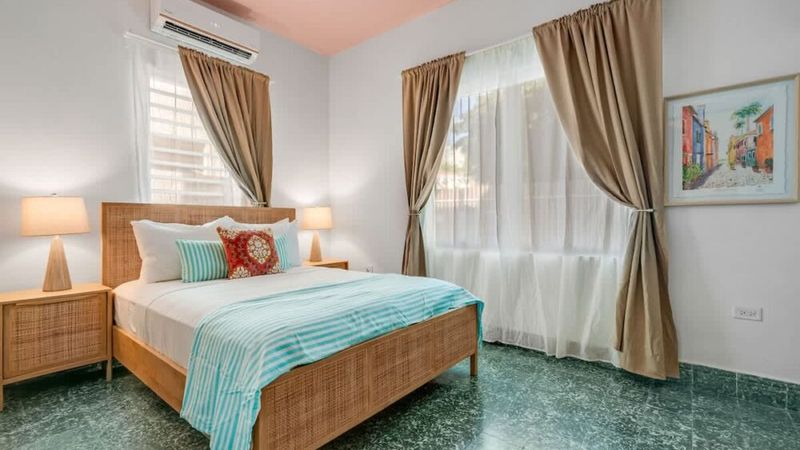 Piccioni | Chic Stay in Condado