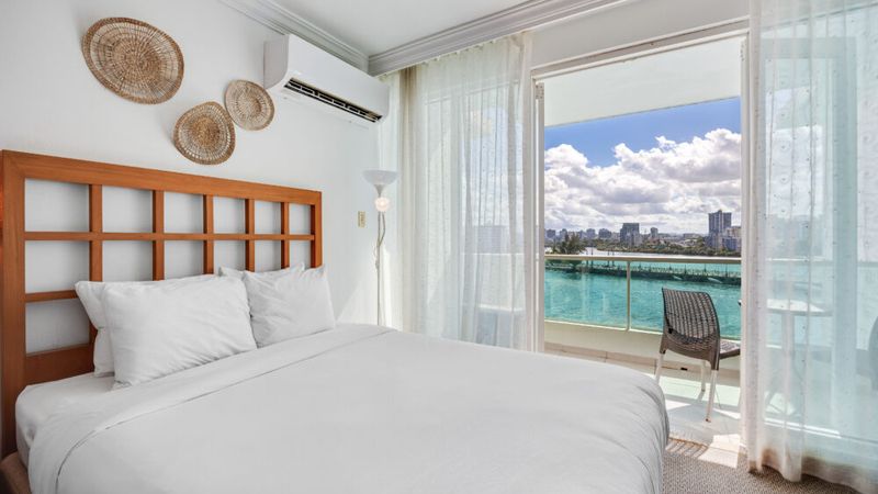 Condado | Stay With Beach View Balcony