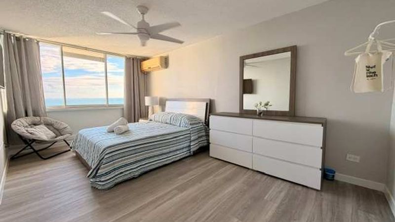 Marina | Beachfront Rental