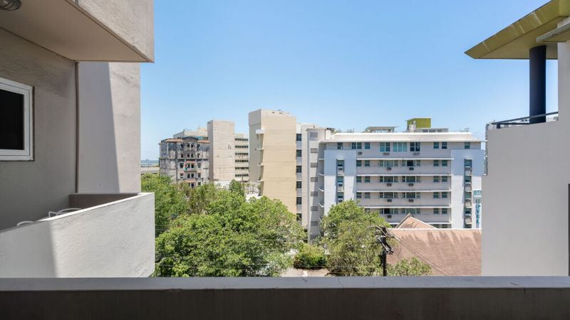 Olimpo | Room With Balcony