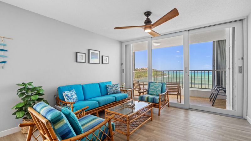 Marina | Beachfront Rental