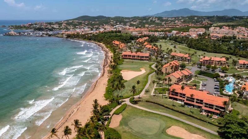 Beachfront | Pool & Golf Course Vistas