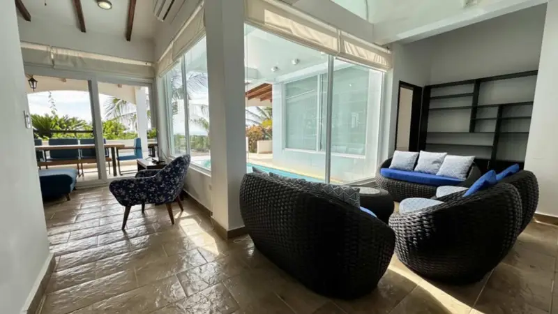 Jama | Collection Residence VI