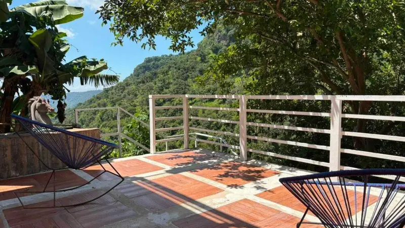 Charming 1BR | Waterfall & Coffee Escape