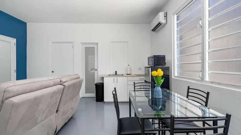3BR for 6 in Condado | 2 Baths | 6-Min to Beach