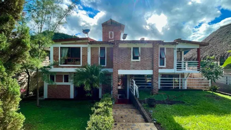 Villa Casa Blanca | 4BR Coastal Escape | Xalapa