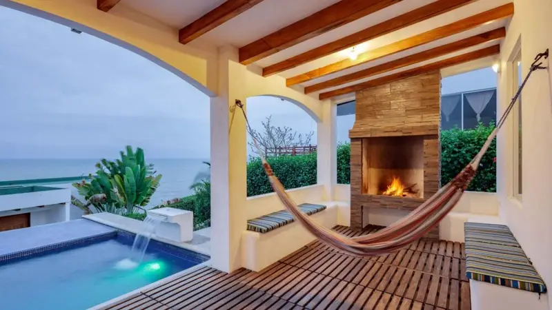 Beachfront | Pool With Views | Family & Friends