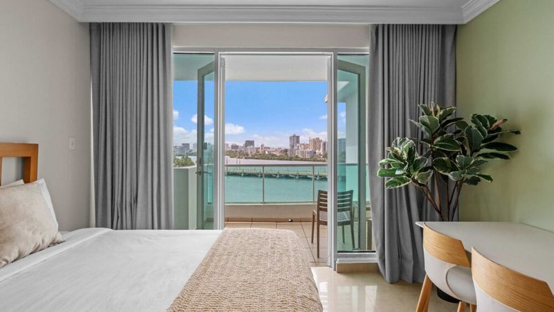 Condado | Beachfront Apartment