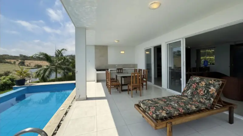 Beachfront | Pool With Views | Family & Friends