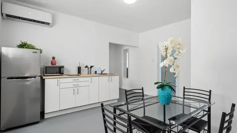 Condado 3BR for 8 | King Bed | Walk to Beach