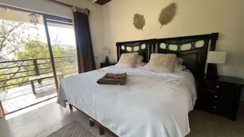Tranquil Couple Retreat | Near Beach & Nature
