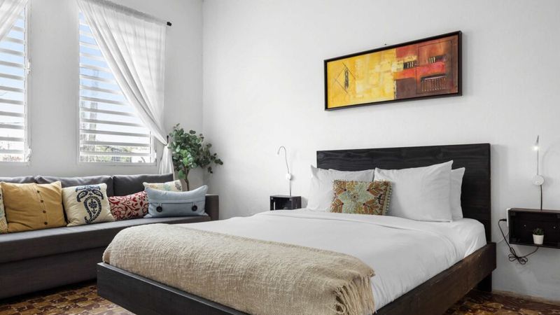 Santurce | Iconic Studio