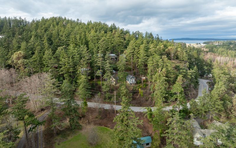 09b0b4d2 a947 446a b5af 291be2b6896d homerunner