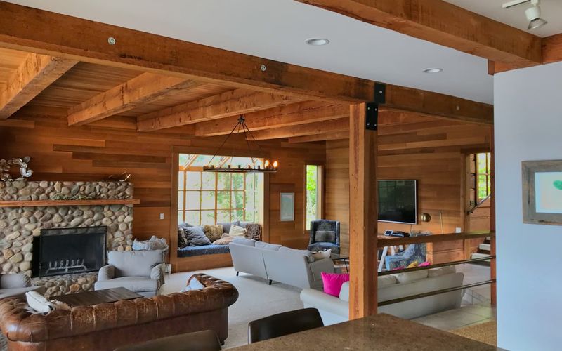 10007034 5cbb 4447 88c9 492a61db4ed2 homerunner