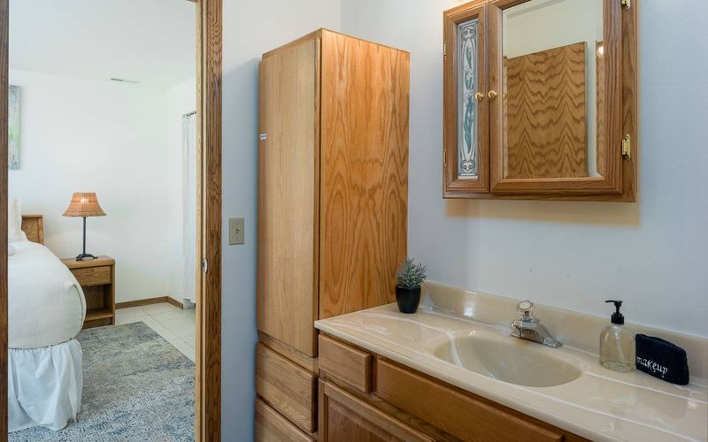 1953eb72 c0e1 4486 8667 9051dc7e82bd homerunner