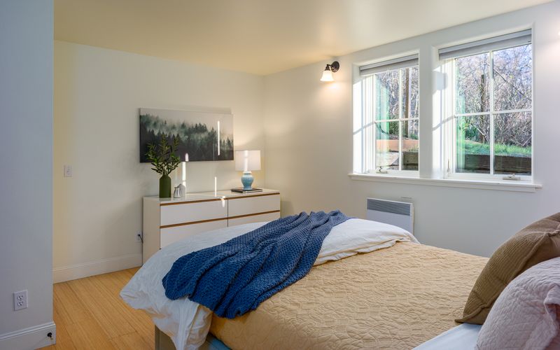 2ef558e6 a02f 426d 9af0 d5115954da32 homerunner