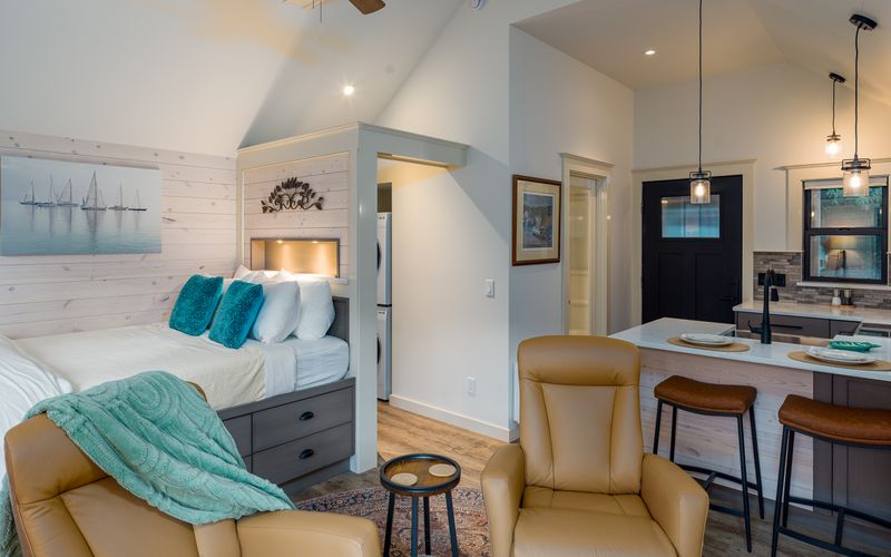 310c220e b33b 405c 89bc 3292c2e1cb24 homerunner