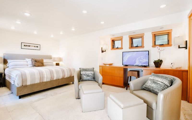 36f4b247 3f57 44ae 8c89 9c3e52239084 homerunner