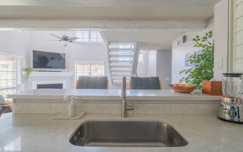 3f0977fb e25b 4ab0 95d8 85f6bbd1f6ba homerunner