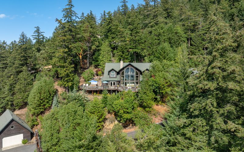 409e02d9 4aa2 4f32 a58d 828981f0e42c homerunner