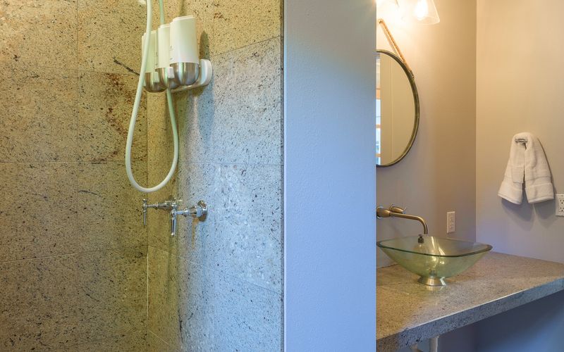 42a3d072 9b5a 4553 a6c2 436d33a534ef homerunner