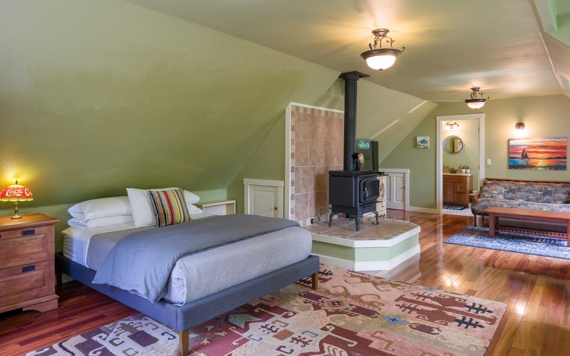 42d12544 cbef 42ea b7f0 1c3840d9dc5c homerunner