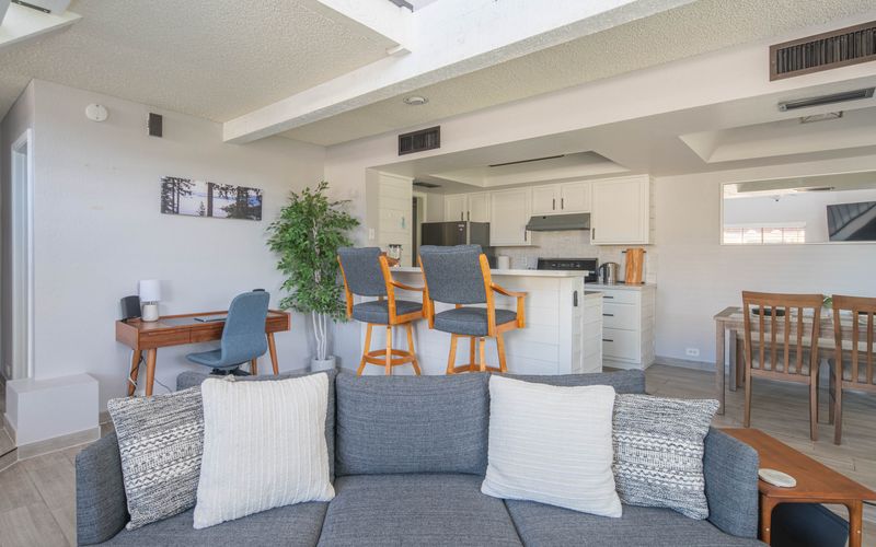 52eda406 974a 4ef7 9bea 79ae710dd8ef homerunner