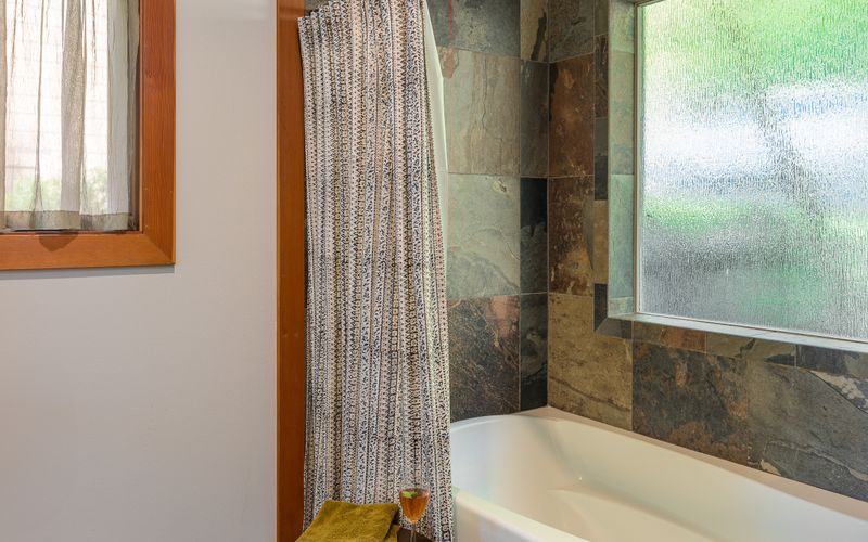 56e88f1d b733 4d9d b776 69bbfa7b5ccb homerunner