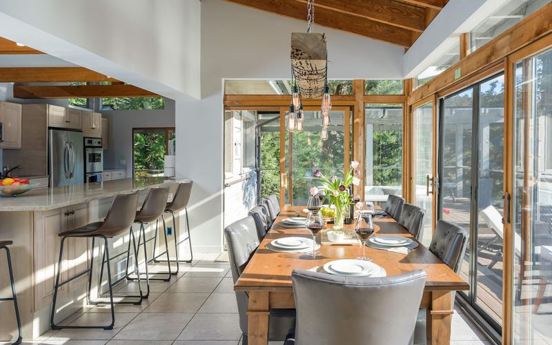 5b97ef0a 5189 4f9e 80b7 cb00978f12f4 homerunner