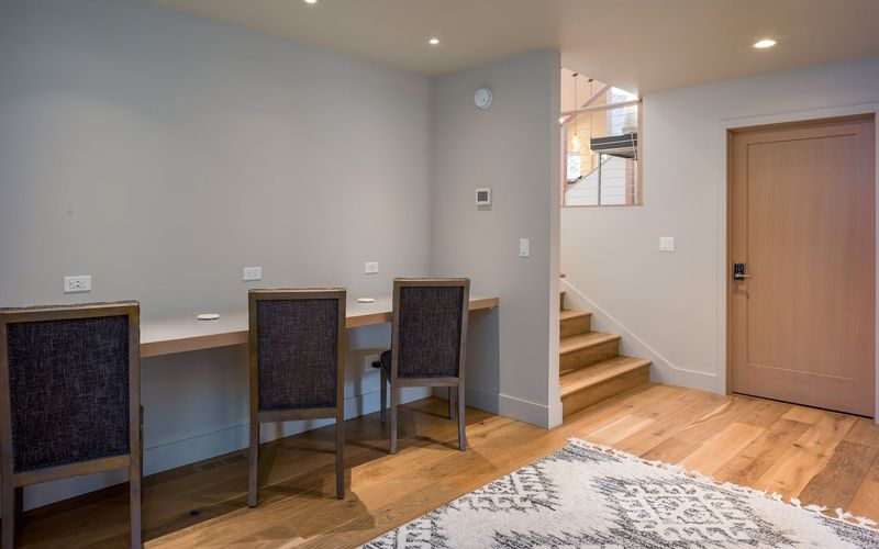 5d8e069a 90f2 40df 8e7c 91ddfa46d654 homerunner