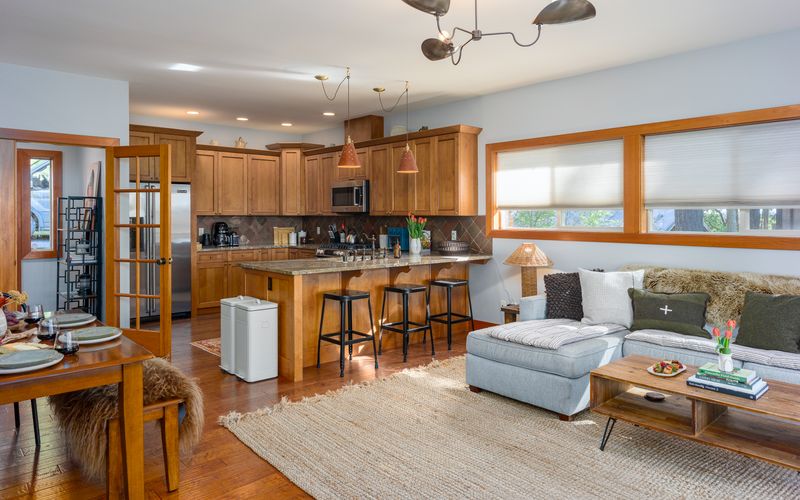 5f628fc8 0f04 4d05 9096 113ad601812b homerunner