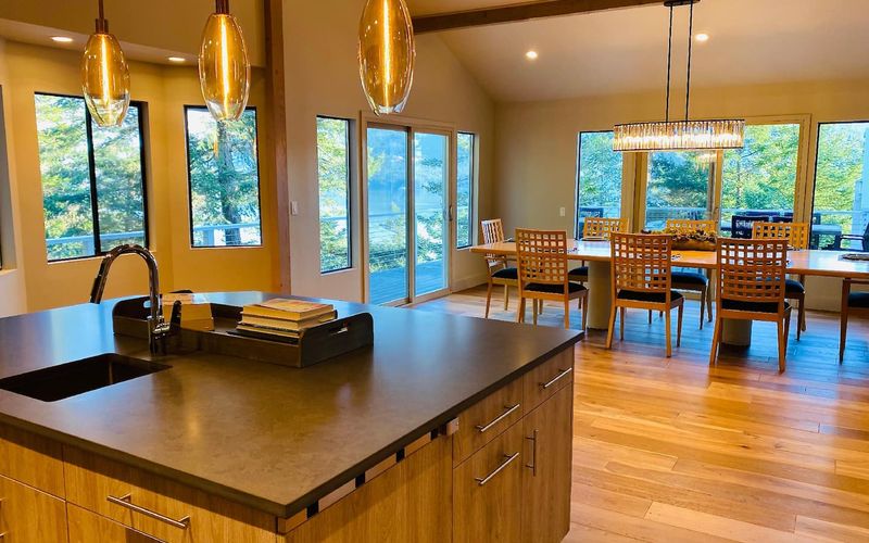 67f8dcec e323 4ccd 9e7a e23b408dce9c homerunner