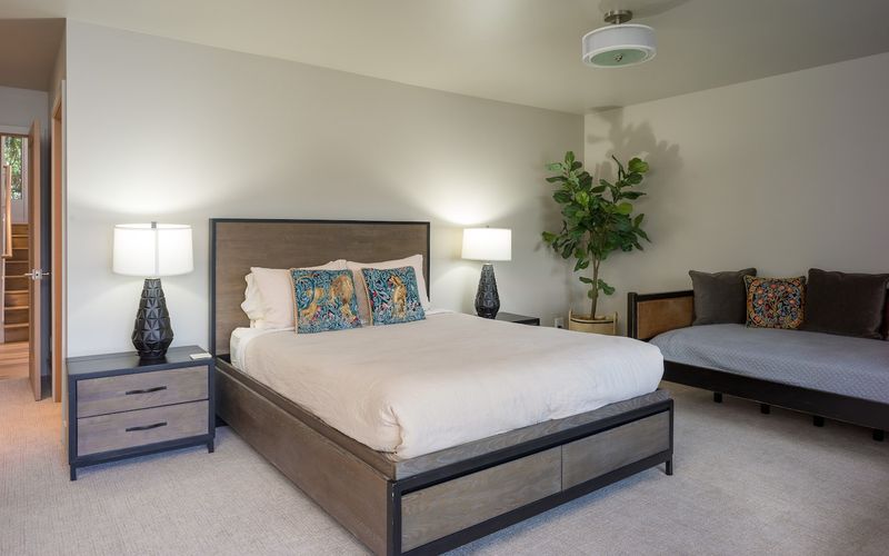 67f9c854 99db 4673 a079 8a4e7345a5fc homerunner