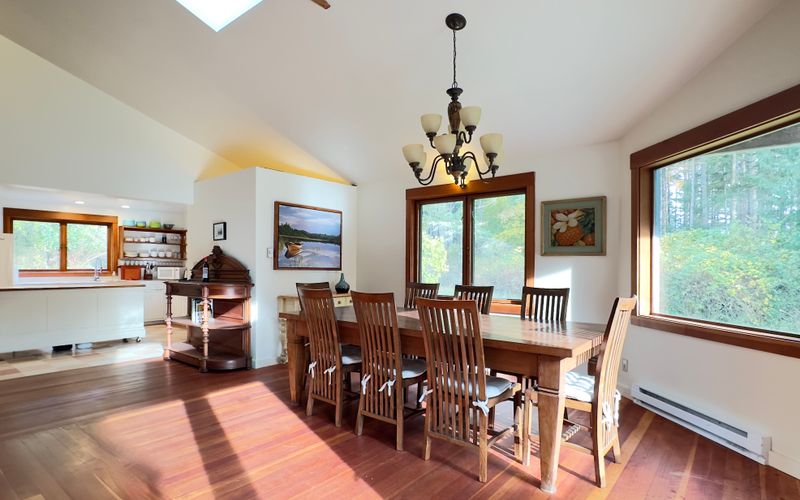 6f29af8d d65f 4455 9e71 5c85c79eb82b homerunner