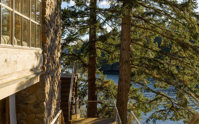 71419367 d2ed 4f01 91ad b71711fe2ebc homerunner