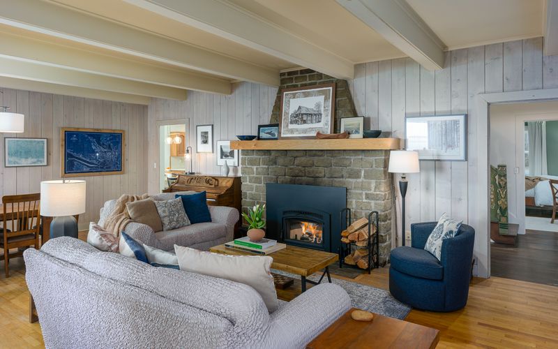 84273f37 3aba 409a 8df0 a29232340d6c homerunner