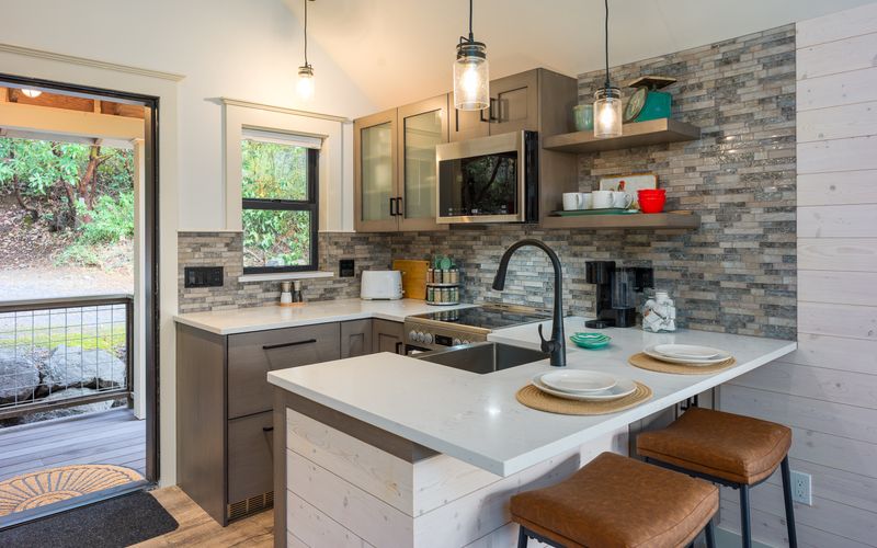 8bb630ff 6380 4cf8 90fc ecfe6f844f1f homerunner