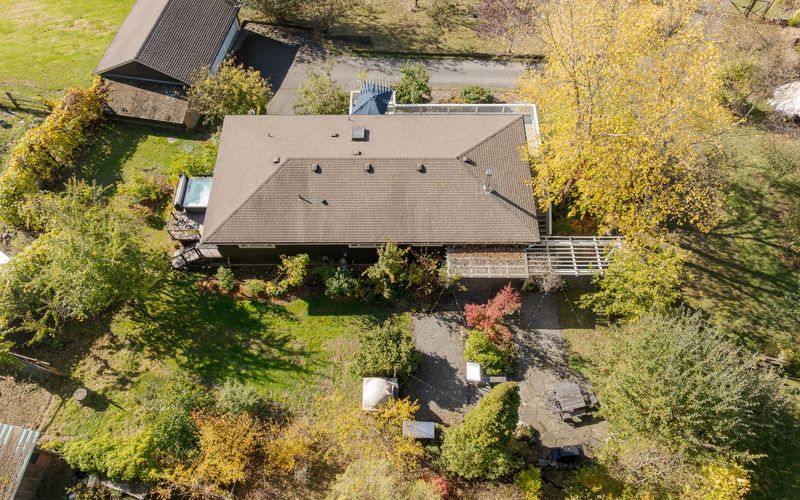 900d925b 557b 4fb3 ac27 a7097bb068ea homerunner