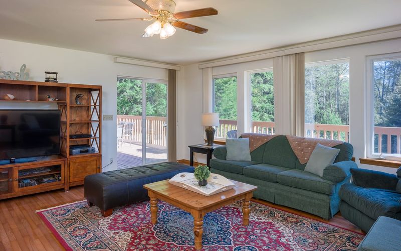 9dd7cf22 f624 434e ab48 deddcdff65be homerunner