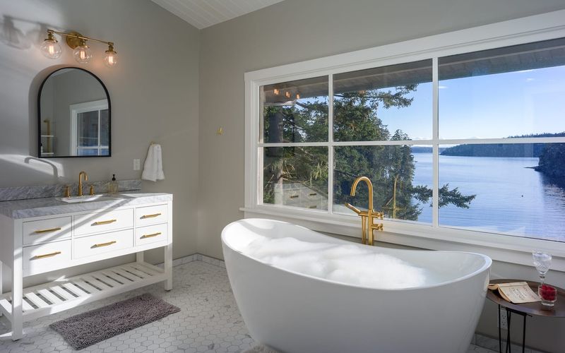 a46bf644 657d 42f3 aea1 1beb87c5e07f homerunner